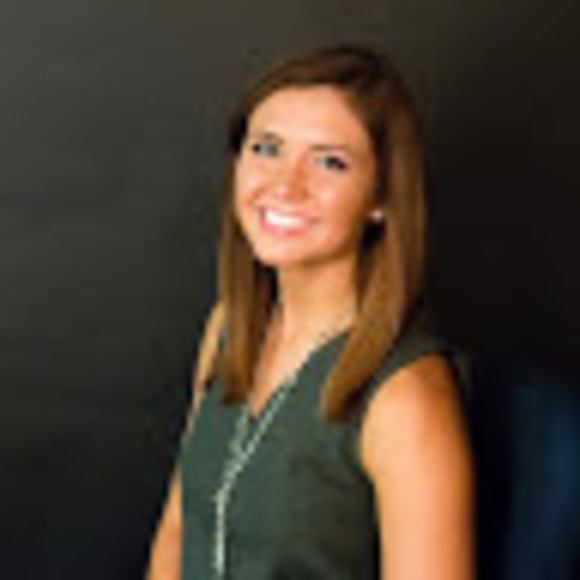 Meet your Posher, Emily - Picture 1 of 1